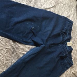 Blue jean pants